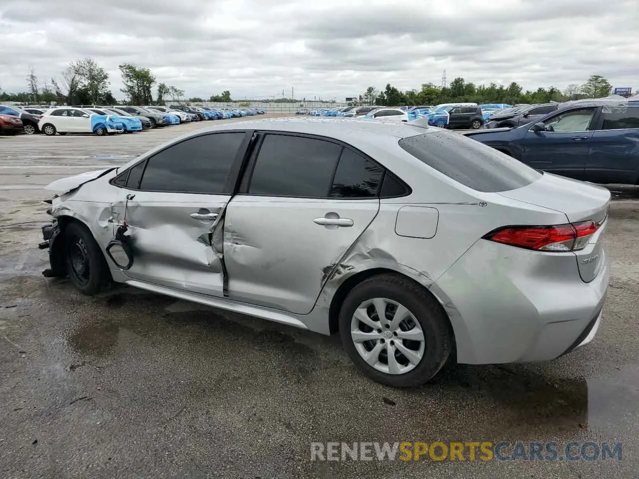 2 fotografías del automóvil dañado JTDEPRAE3LJ026591 TOYOTA COROLLA 2020