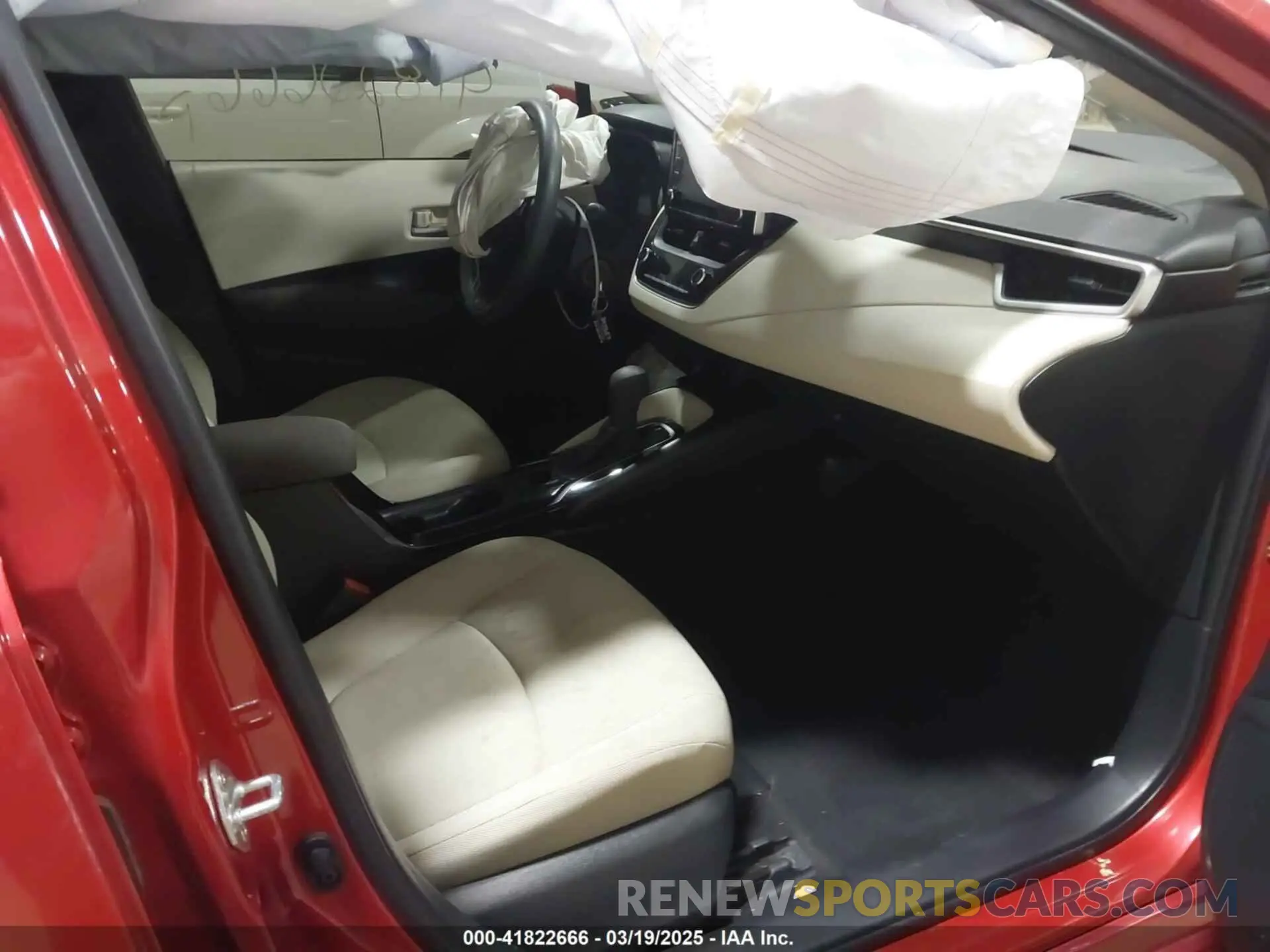 5 fotografías del automóvil dañado JTDEPRAE3LJ027496 TOYOTA COROLLA 2020