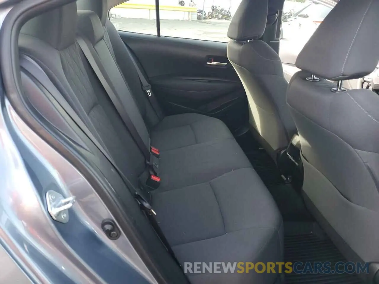 10 fotografías del automóvil dañado JTDEPRAE3LJ028938 TOYOTA COROLLA 2020