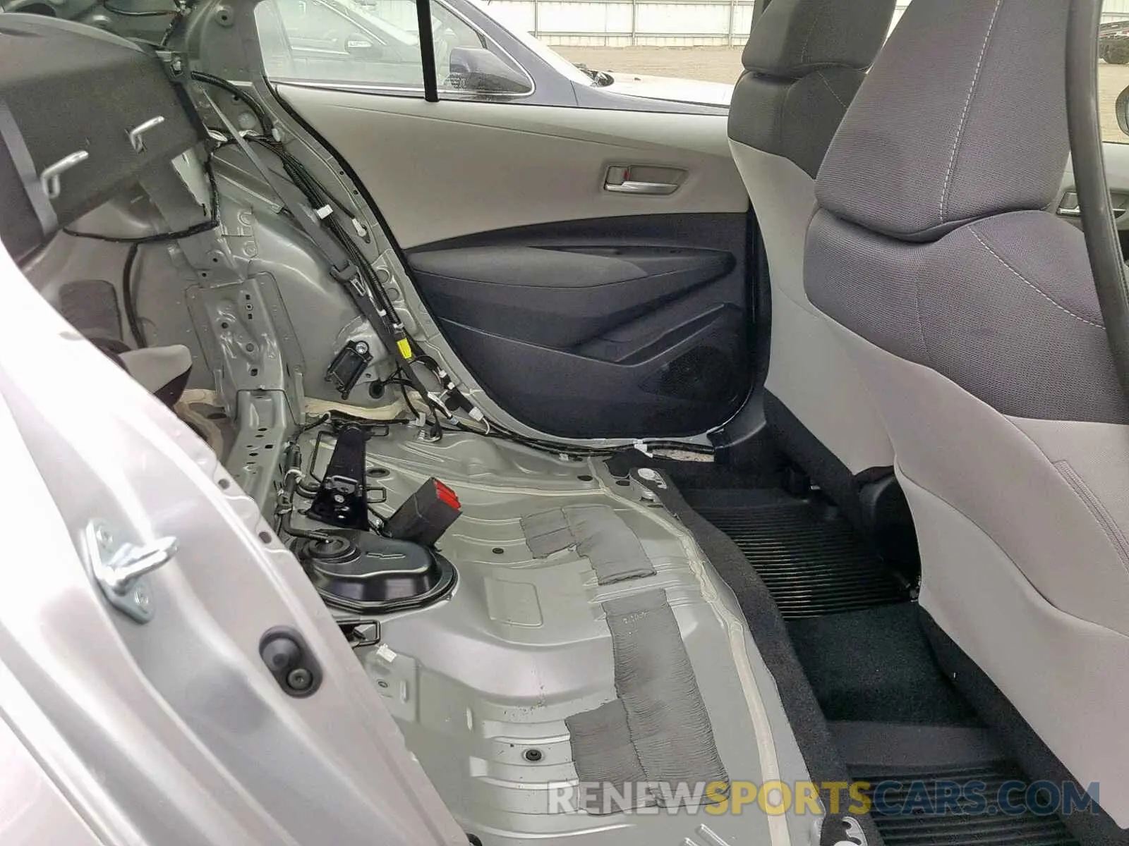 6 fotografías del automóvil dañado JTDEPRAE3LJ050048 TOYOTA COROLLA 2020