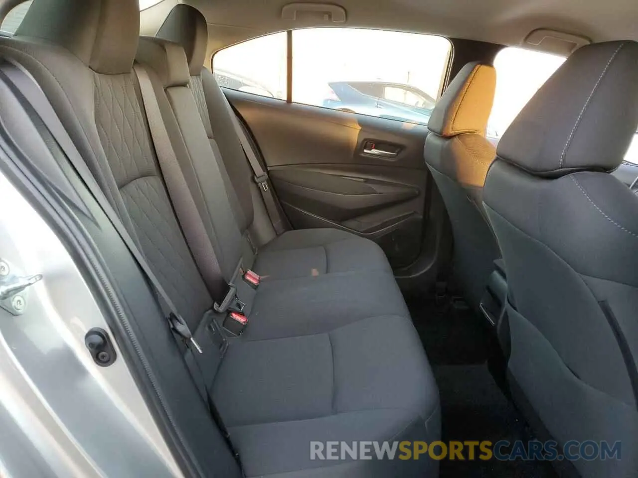 10 fotografías del automóvil dañado JTDEPRAE3LJ050678 TOYOTA COROLLA 2020