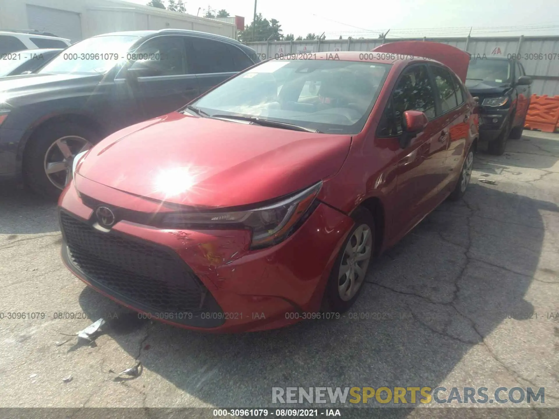 2 fotografías del automóvil dañado JTDEPRAE3LJ065228 TOYOTA COROLLA 2020