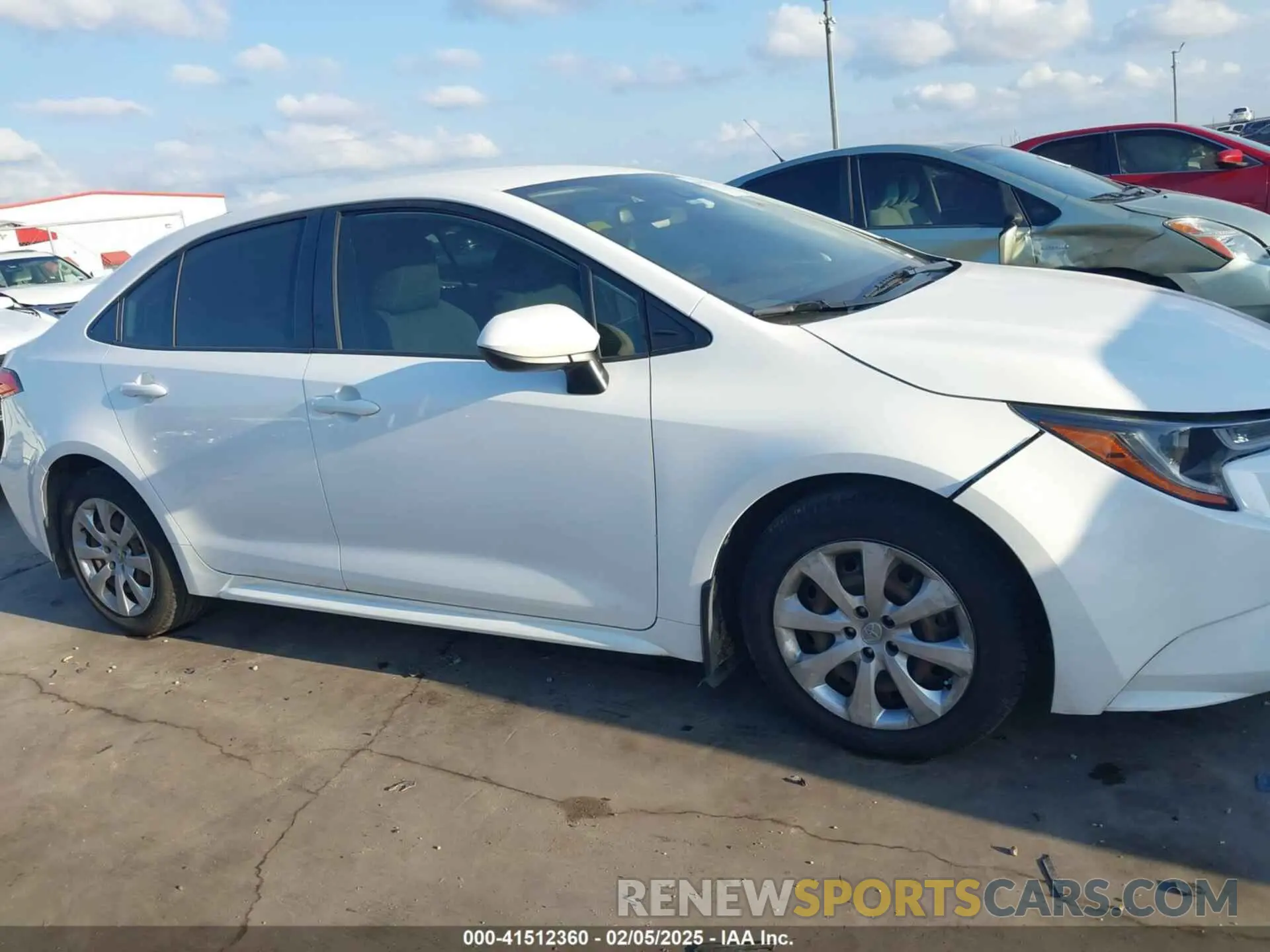 12 fotografías del automóvil dañado JTDEPRAE3LJ080067 TOYOTA COROLLA 2020