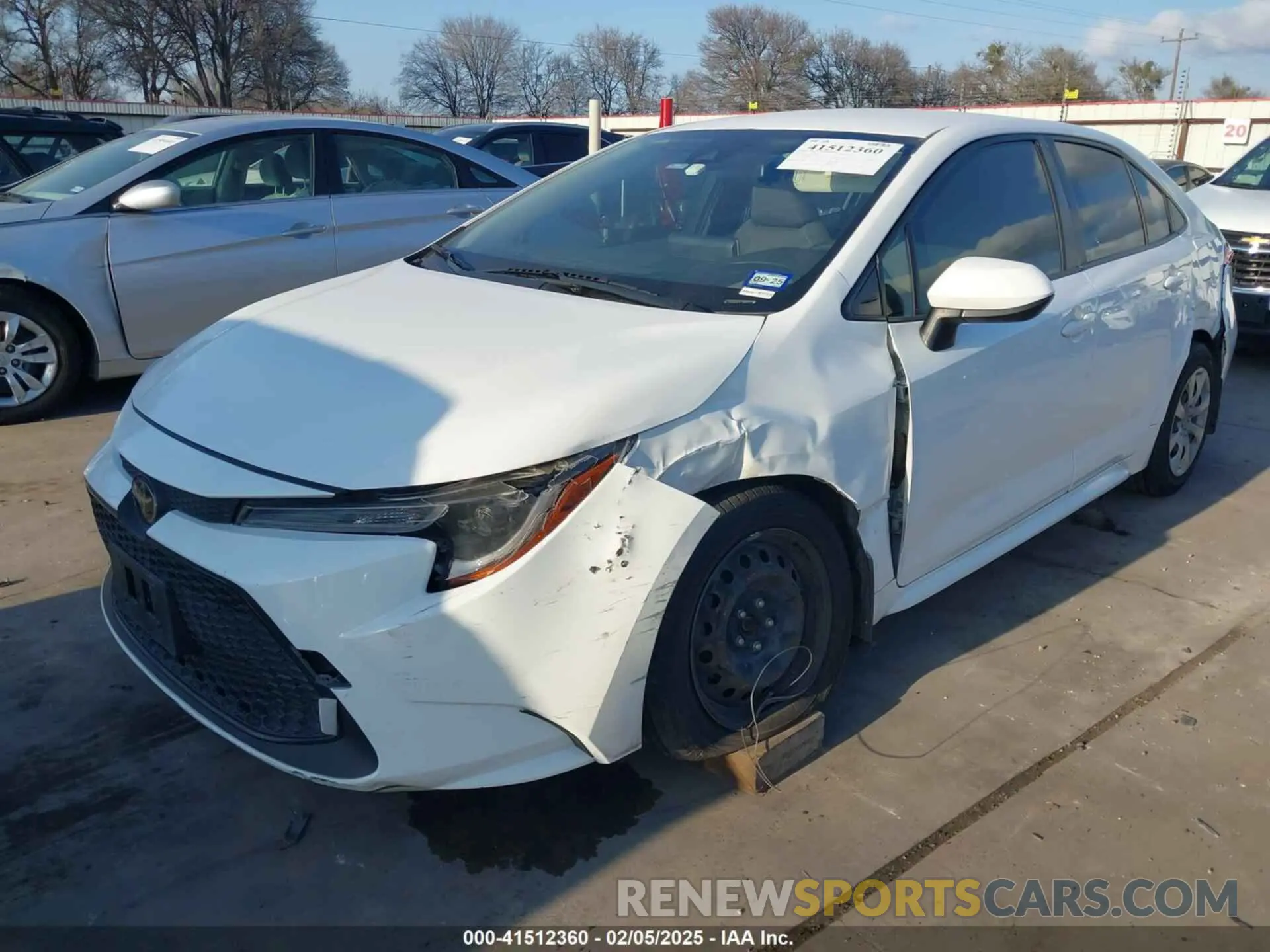 2 fotografías del automóvil dañado JTDEPRAE3LJ080067 TOYOTA COROLLA 2020