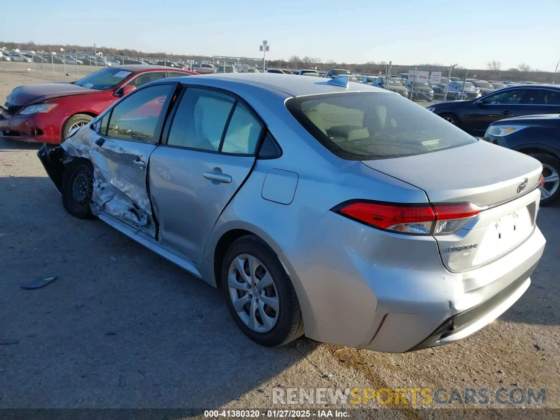 3 fotografías del automóvil dañado JTDEPRAE3LJ089383 TOYOTA COROLLA 2020