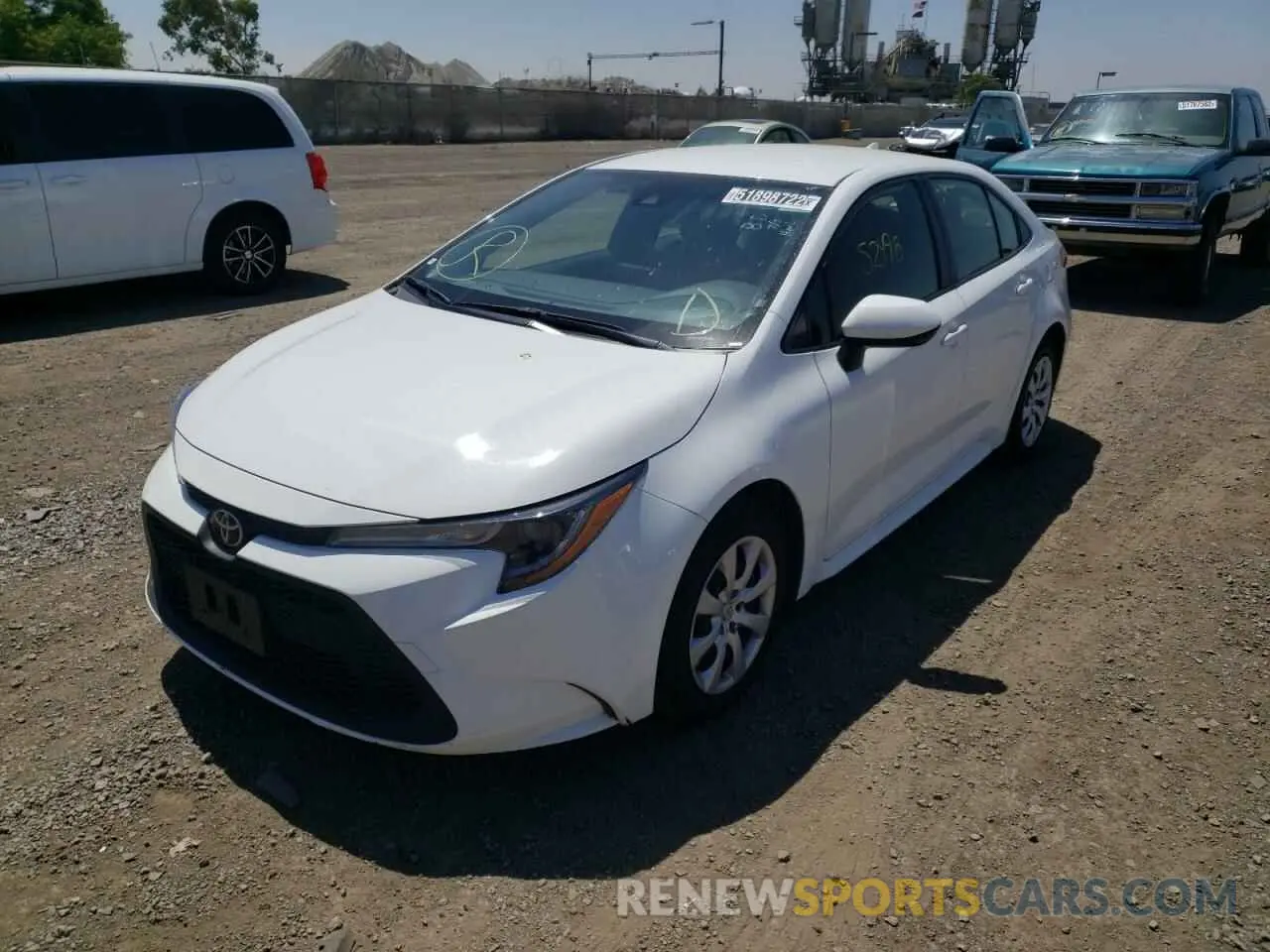 2 fotografías del automóvil dañado JTDEPRAE3LJ110555 TOYOTA COROLLA 2020
