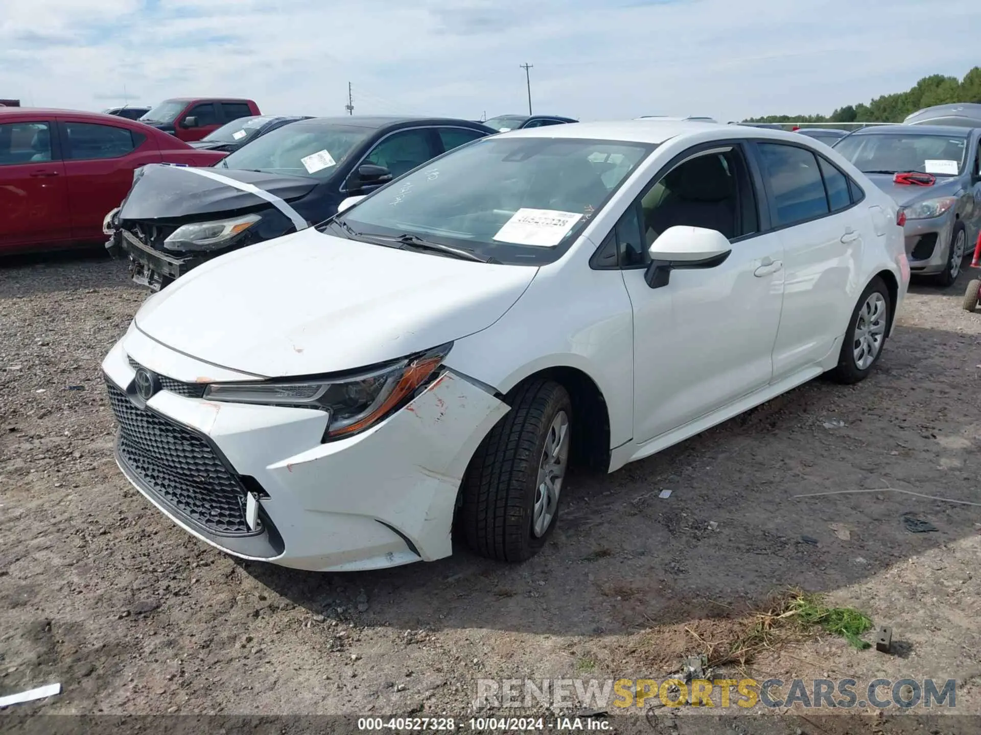 2 fotografías del automóvil dañado JTDEPRAE4LJ003921 TOYOTA COROLLA 2020