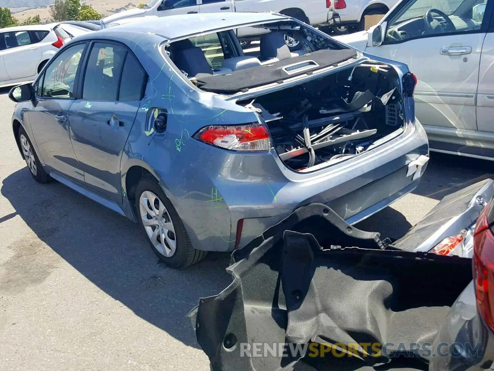 3 fotografías del automóvil dañado JTDEPRAE4LJ005992 TOYOTA COROLLA 2020