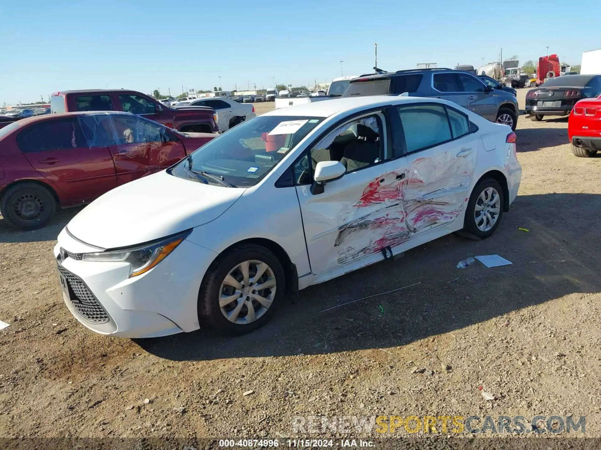 2 fotografías del automóvil dañado JTDEPRAE4LJ012053 TOYOTA COROLLA 2020