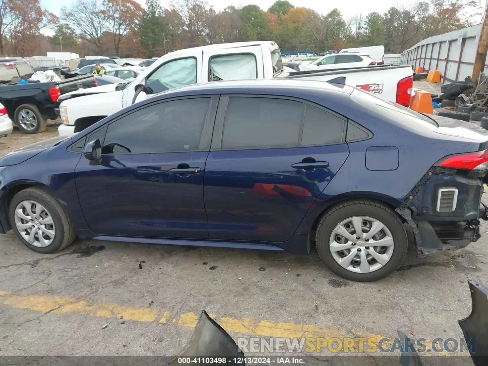 15 fotografías del automóvil dañado JTDEPRAE4LJ032092 TOYOTA COROLLA 2020