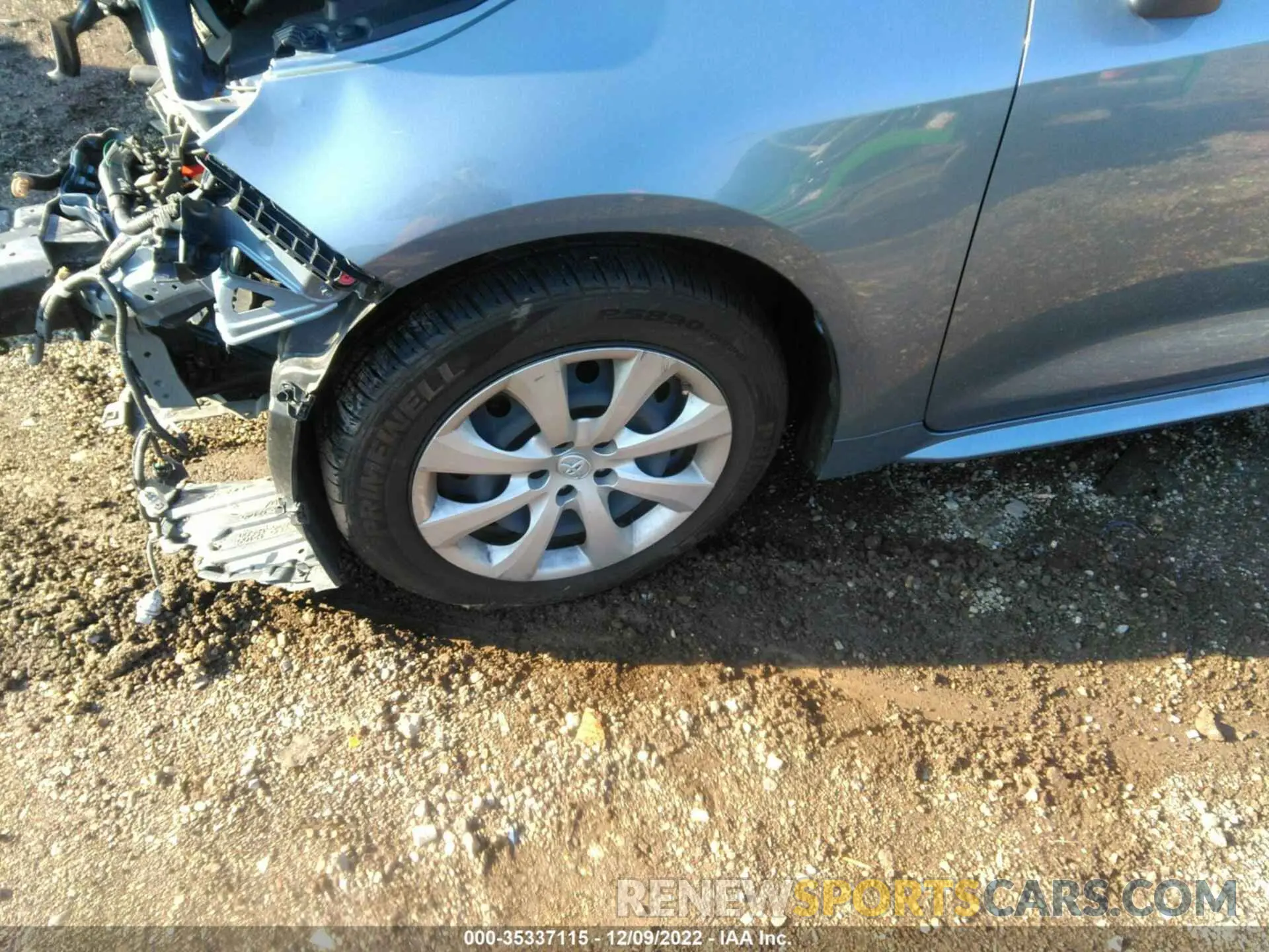 13 fotografías del automóvil dañado JTDEPRAE4LJ039818 TOYOTA COROLLA 2020