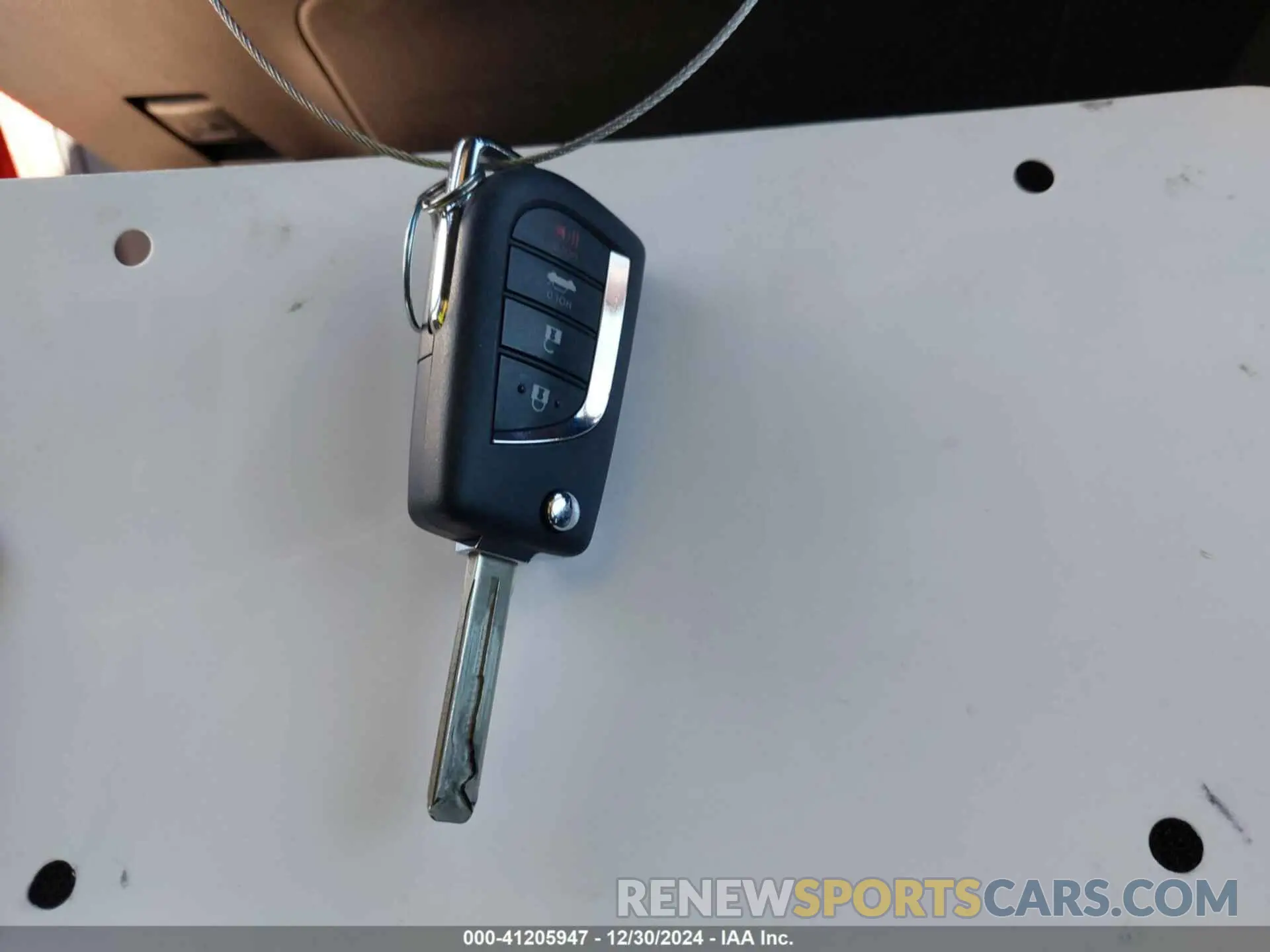 11 fotografías del automóvil dañado JTDEPRAE4LJ042993 TOYOTA COROLLA 2020