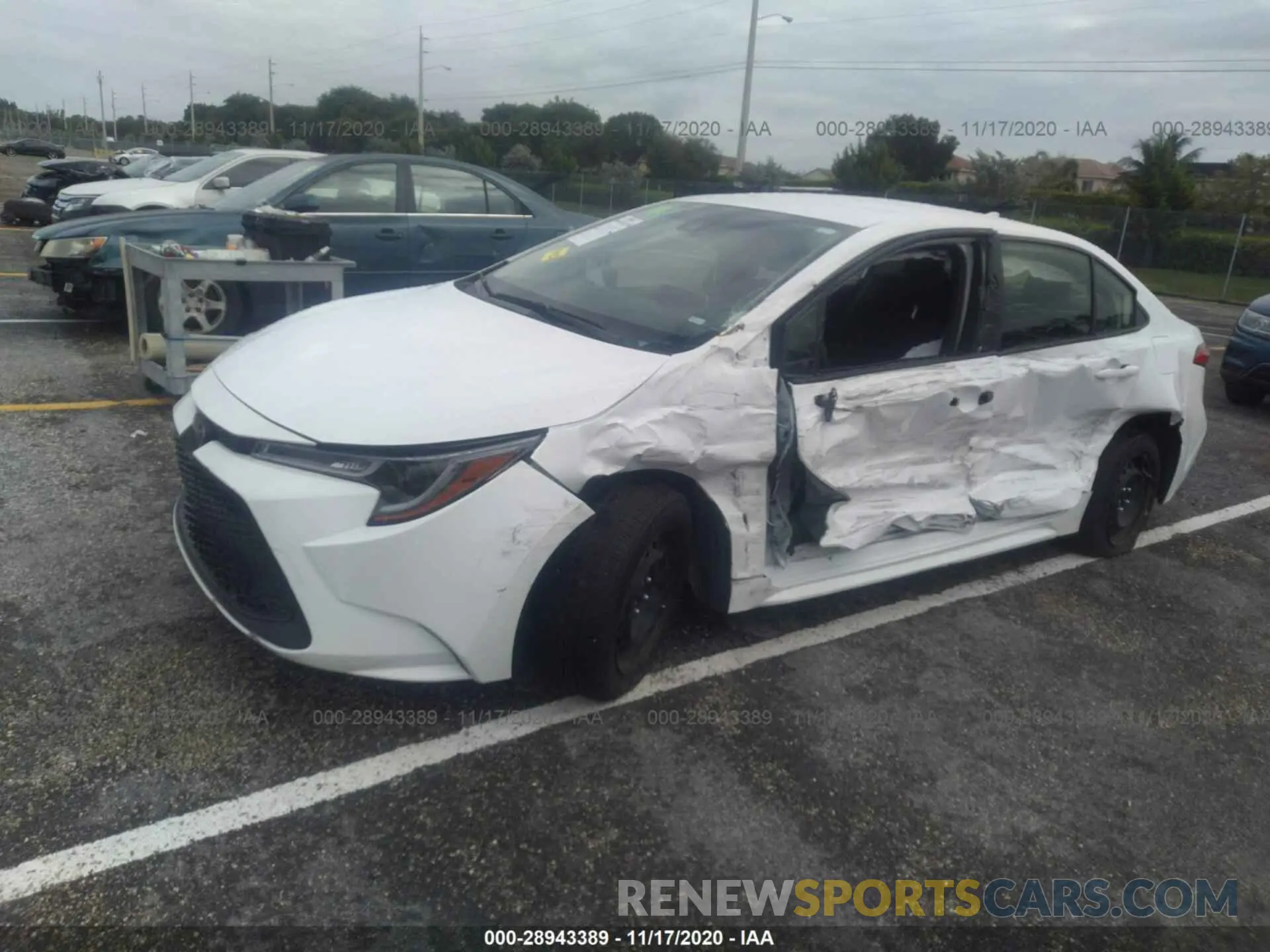2 fotografías del automóvil dañado JTDEPRAE4LJ046736 TOYOTA COROLLA 2020