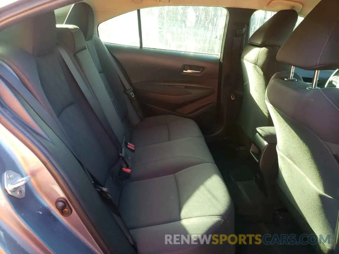 6 fotografías del automóvil dañado JTDEPRAE4LJ059261 TOYOTA COROLLA 2020