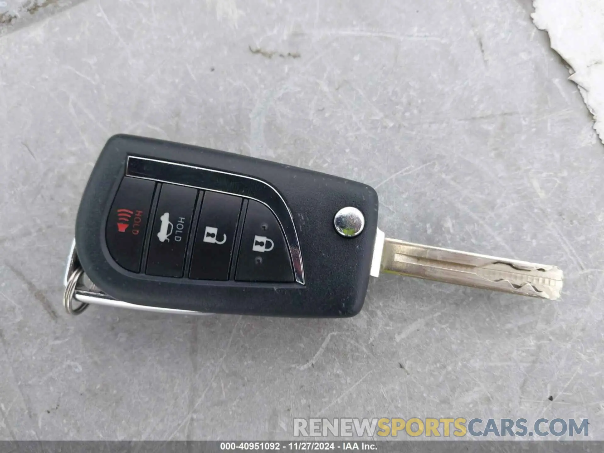 11 fotografías del automóvil dañado JTDEPRAE4LJ073418 TOYOTA COROLLA 2020