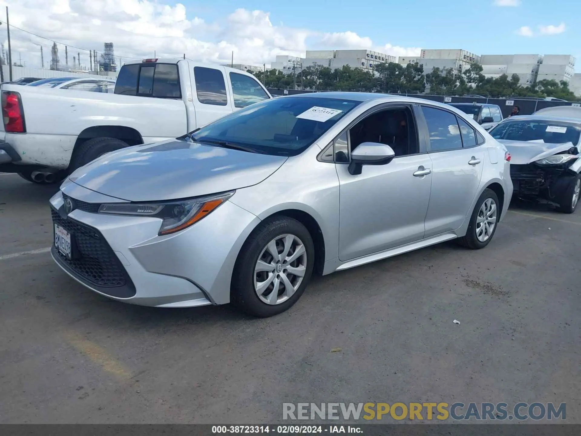 2 fotografías del automóvil dañado JTDEPRAE4LJ075265 TOYOTA COROLLA 2020