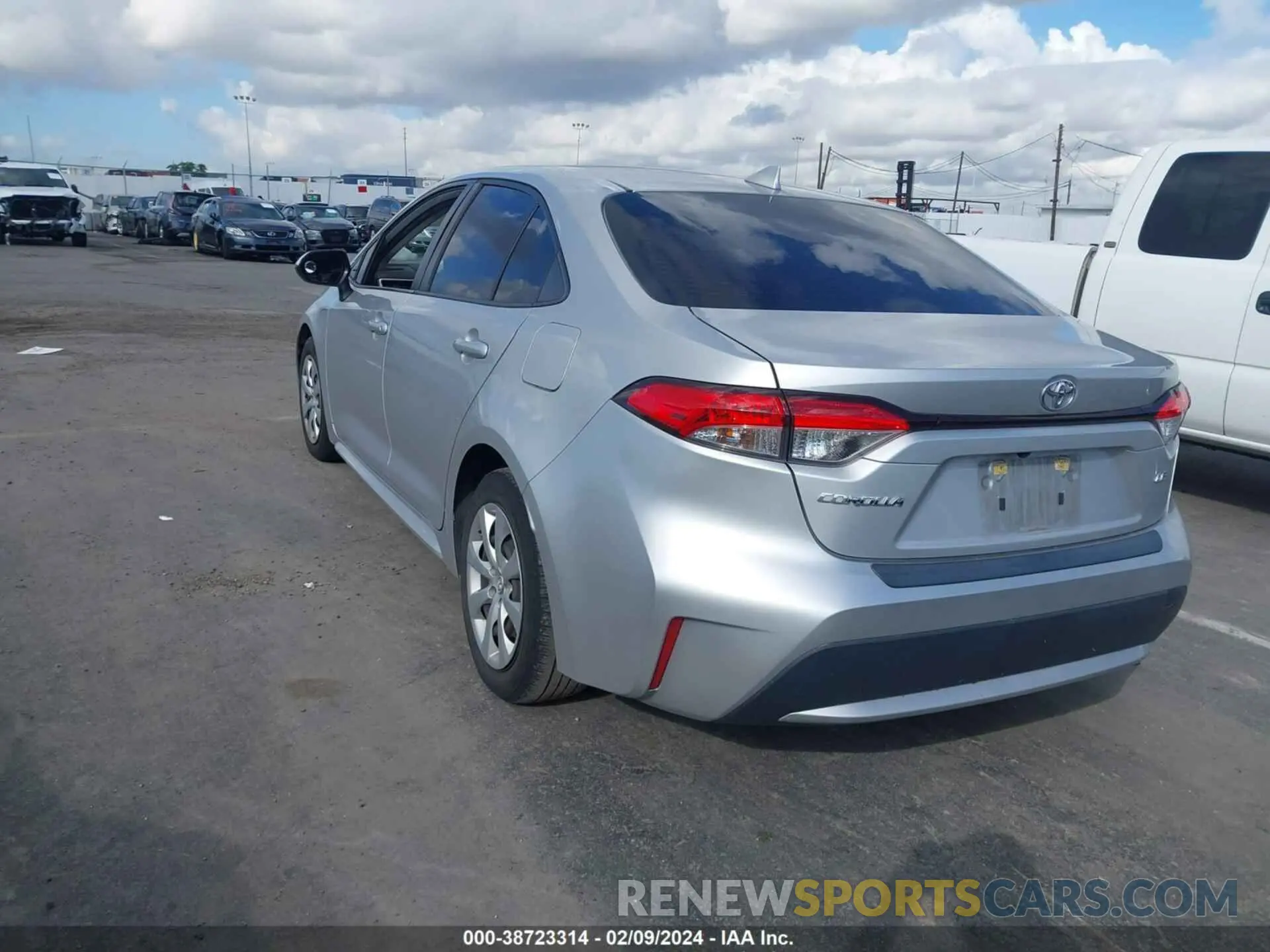 3 fotografías del automóvil dañado JTDEPRAE4LJ075265 TOYOTA COROLLA 2020