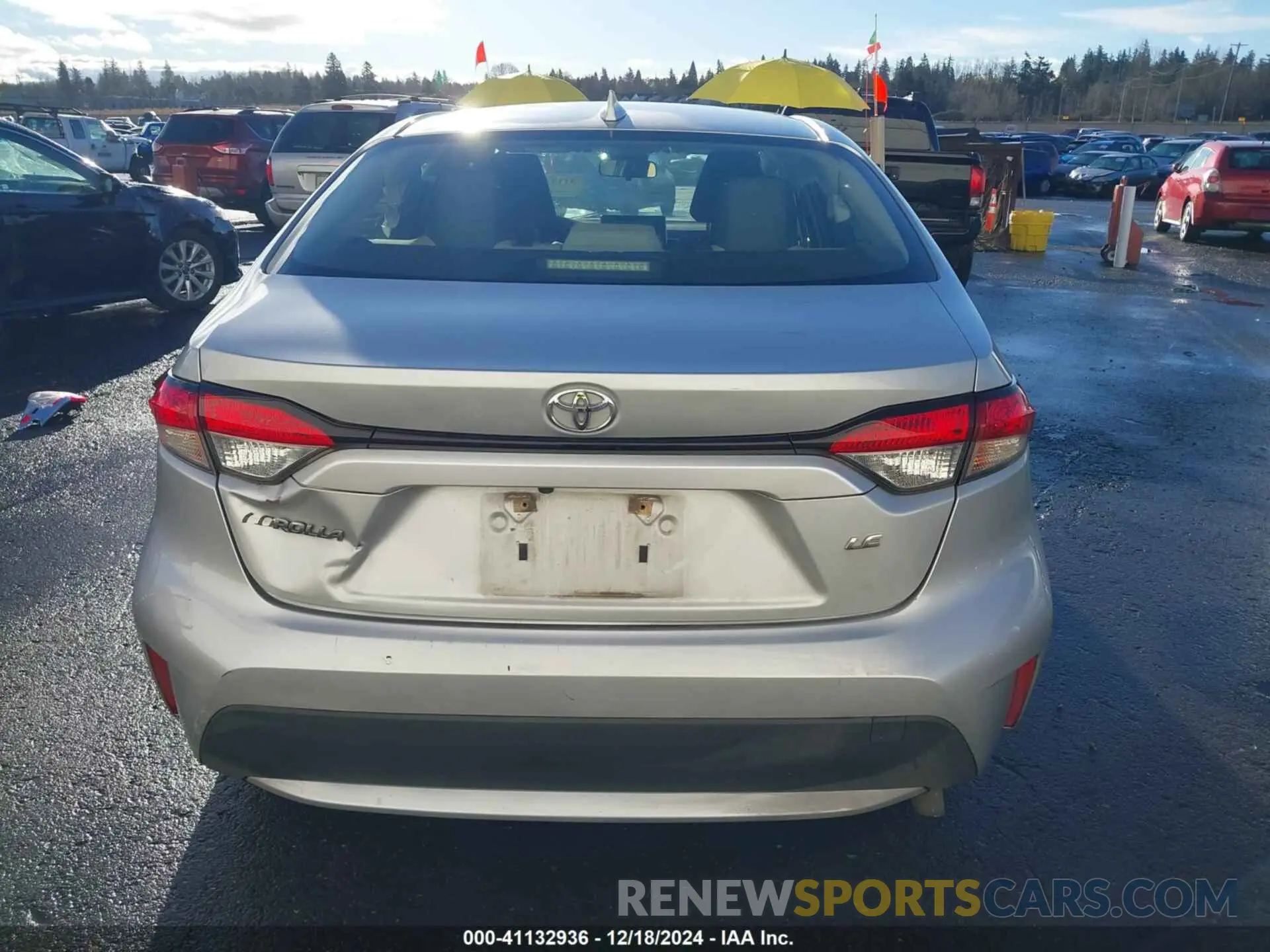 16 fotografías del automóvil dañado JTDEPRAE4LJ090137 TOYOTA COROLLA 2020