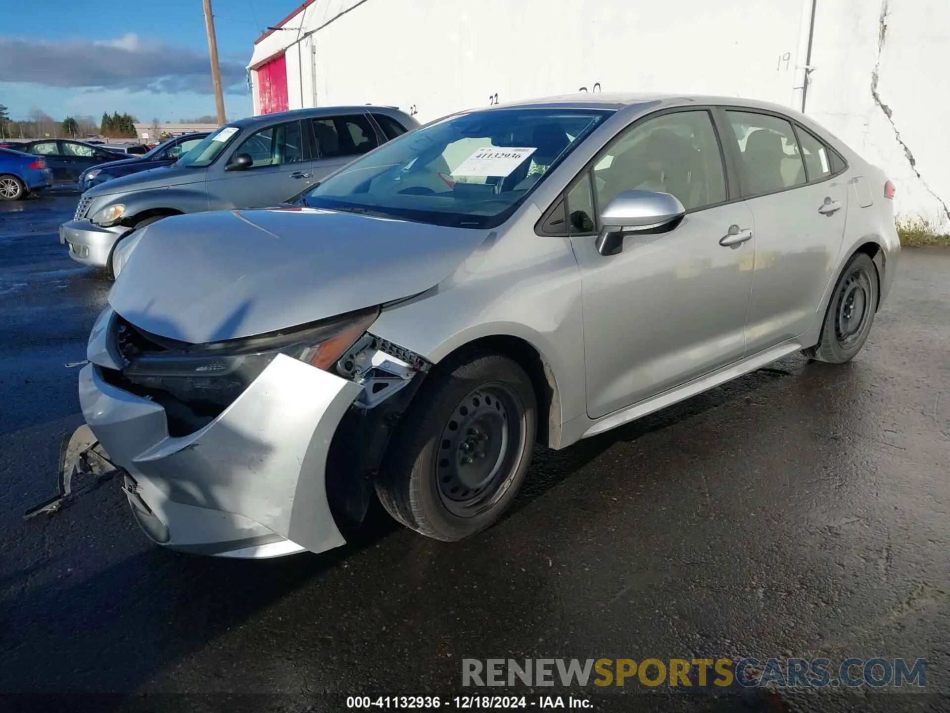 2 fotografías del automóvil dañado JTDEPRAE4LJ090137 TOYOTA COROLLA 2020