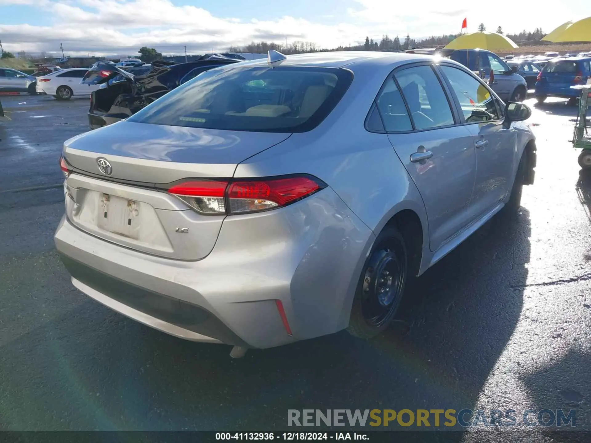 4 fotografías del automóvil dañado JTDEPRAE4LJ090137 TOYOTA COROLLA 2020