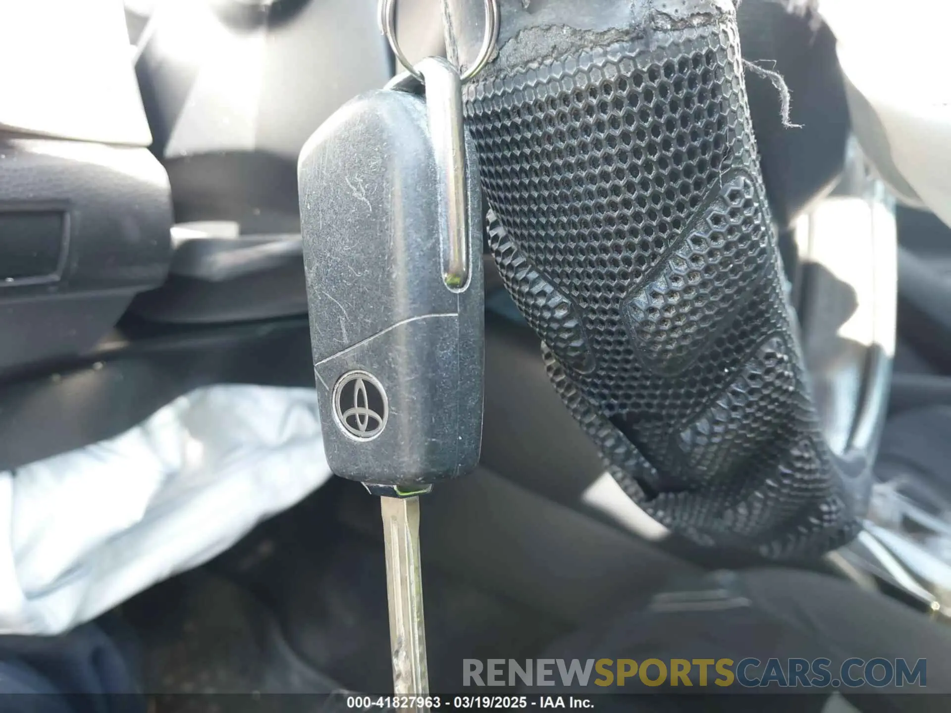 11 fotografías del automóvil dañado JTDEPRAE4LJ093104 TOYOTA COROLLA 2020