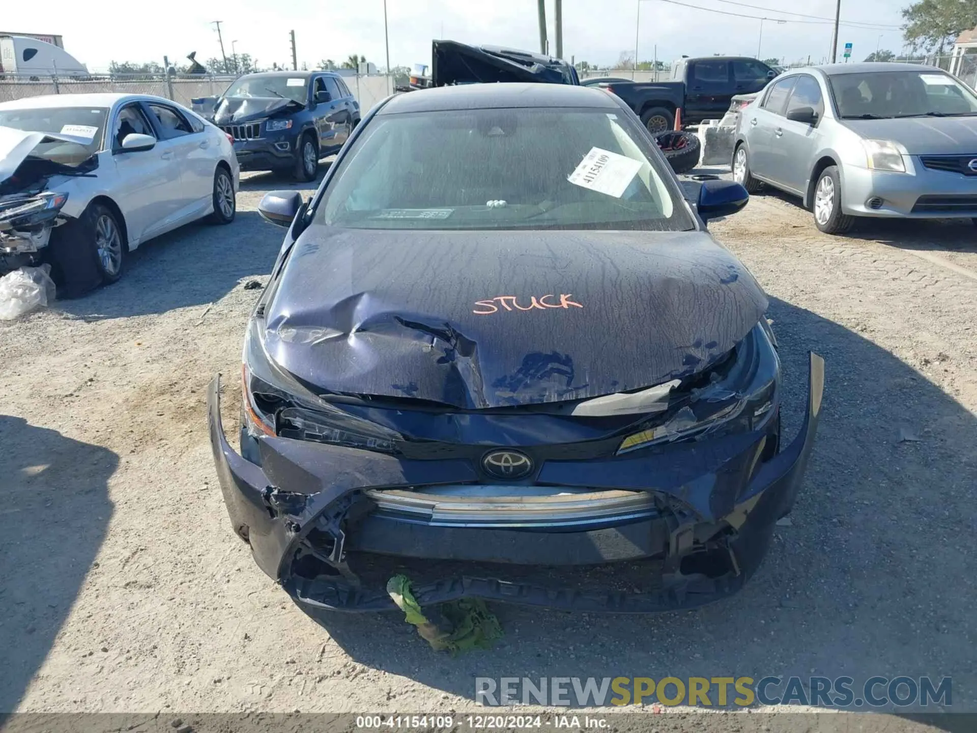 11 fotografías del automóvil dañado JTDEPRAE4LJ115151 TOYOTA COROLLA 2020