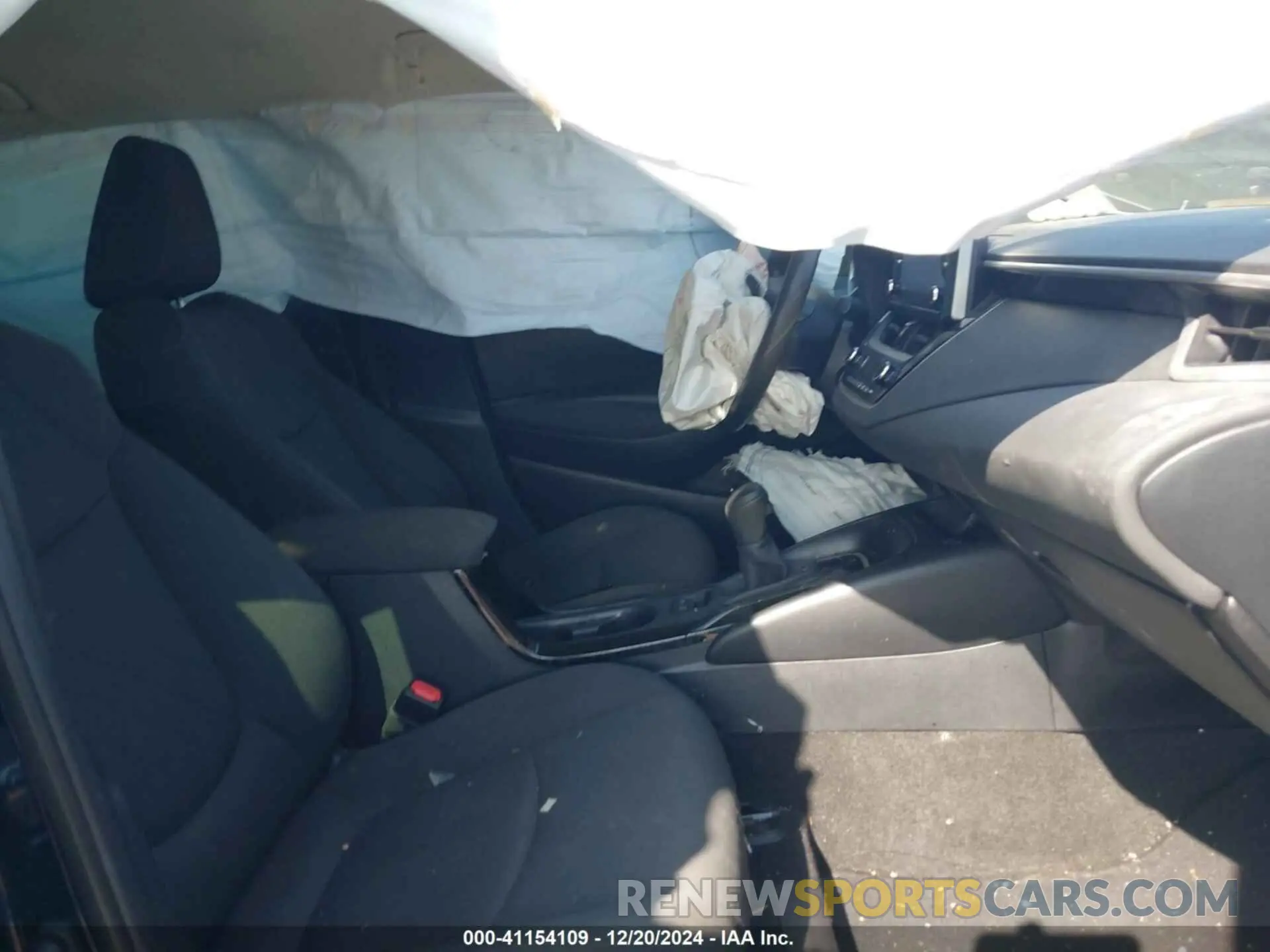 5 fotografías del automóvil dañado JTDEPRAE4LJ115151 TOYOTA COROLLA 2020