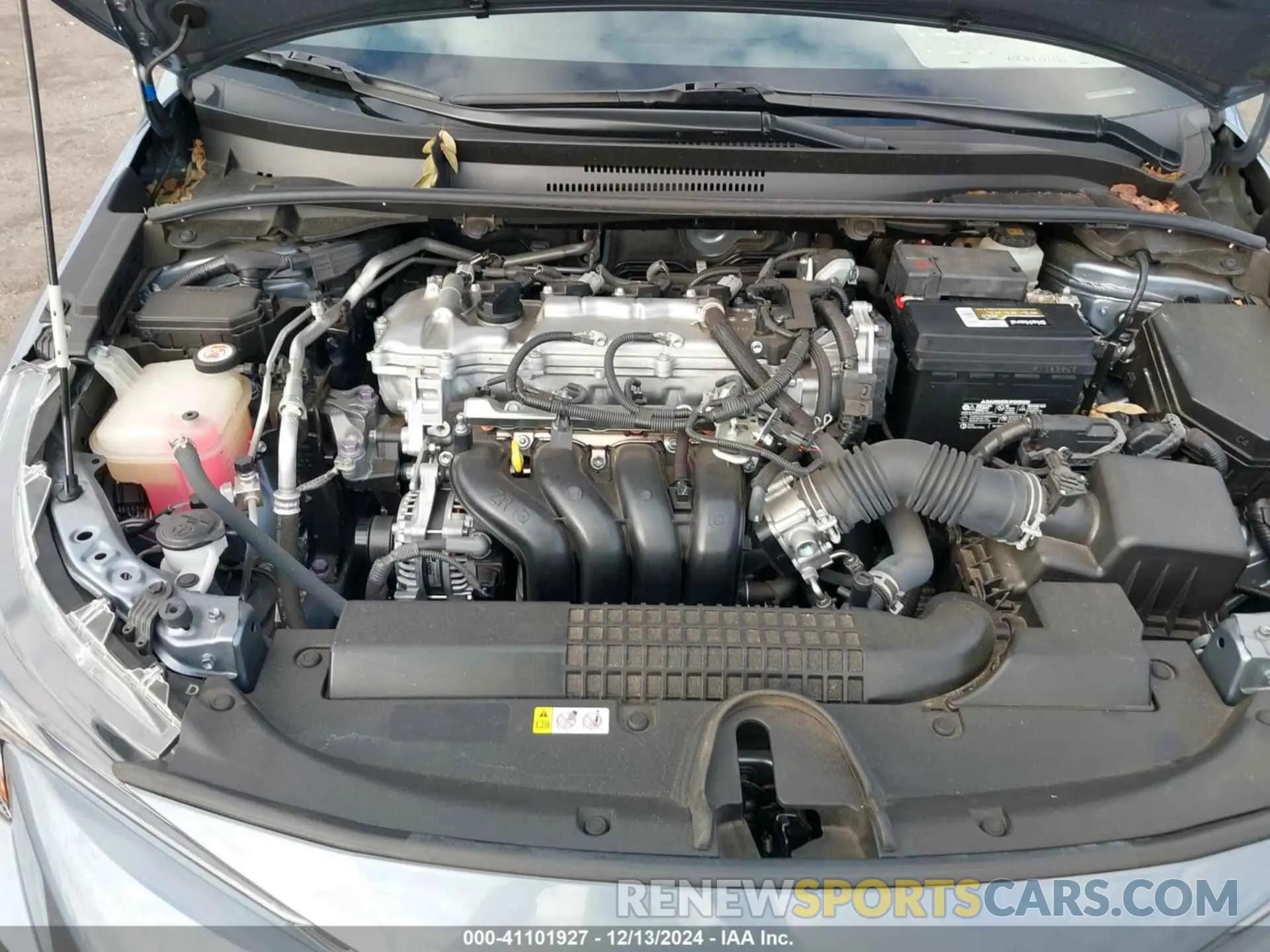 10 fotografías del automóvil dañado JTDEPRAE5LJ006228 TOYOTA COROLLA 2020