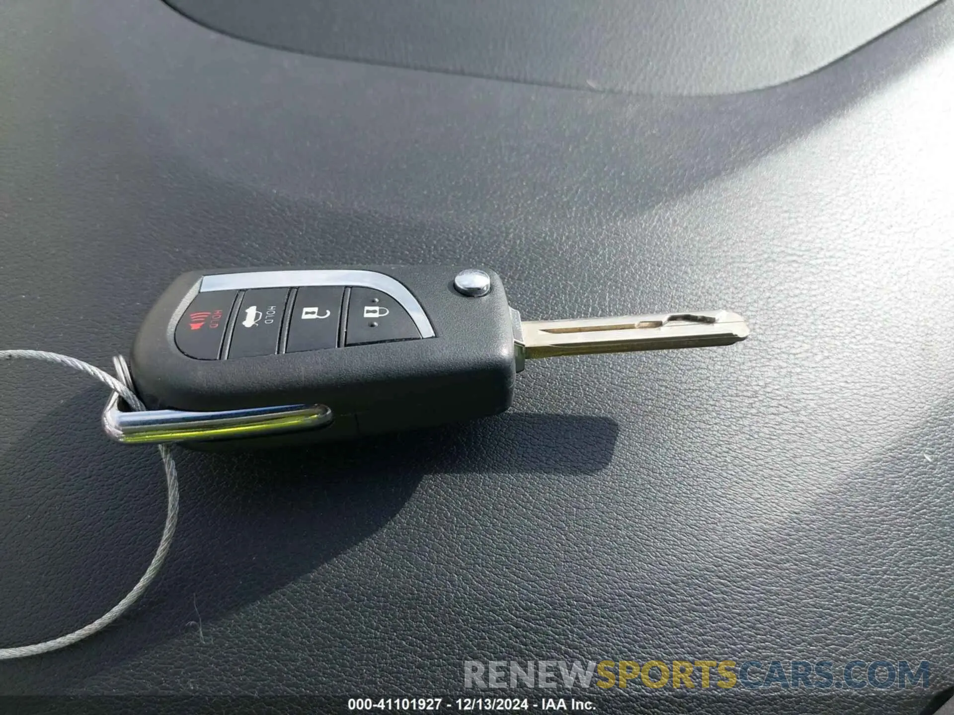 11 fotografías del automóvil dañado JTDEPRAE5LJ006228 TOYOTA COROLLA 2020