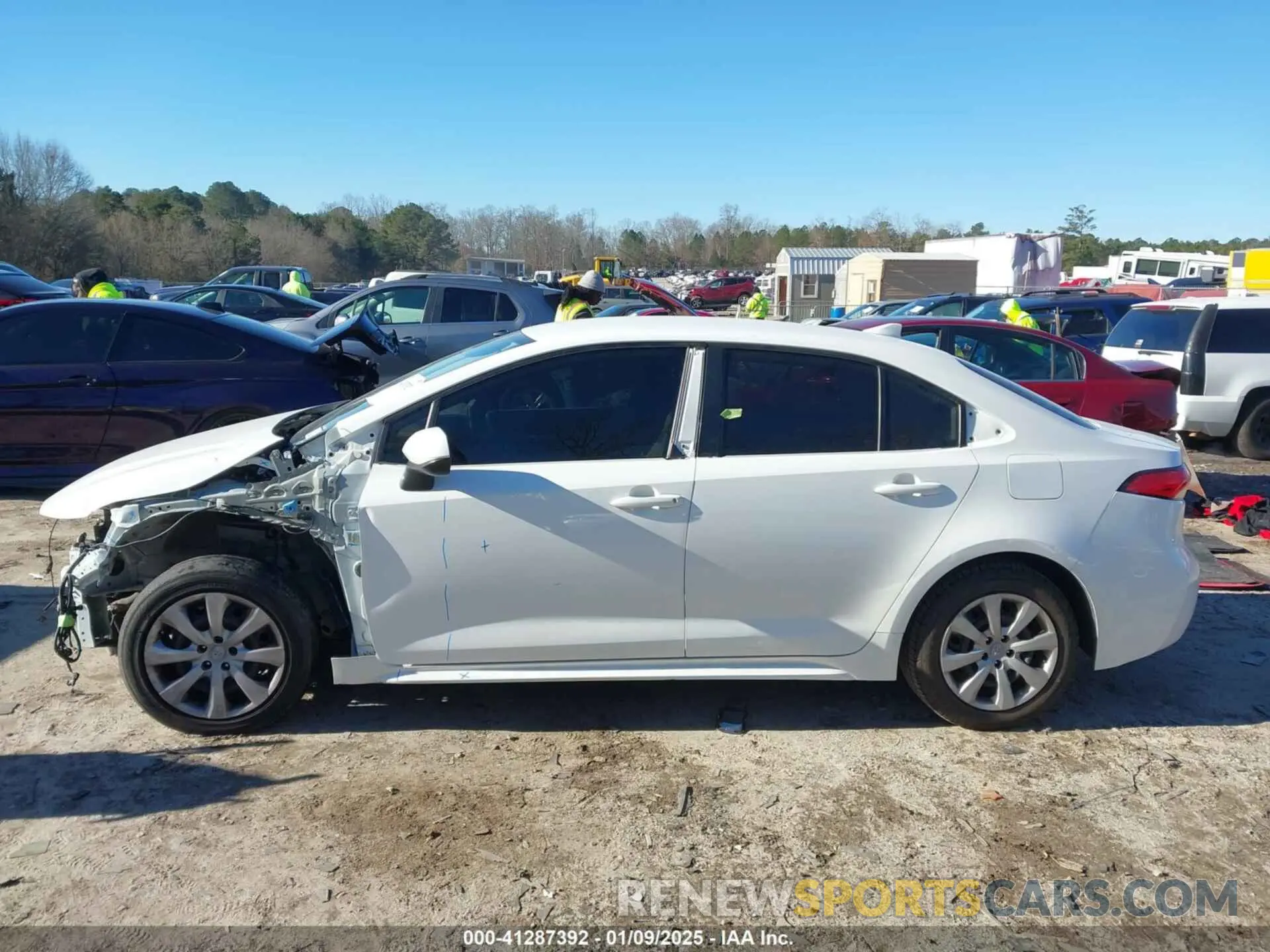 15 fotografías del automóvil dañado JTDEPRAE5LJ044946 TOYOTA COROLLA 2020