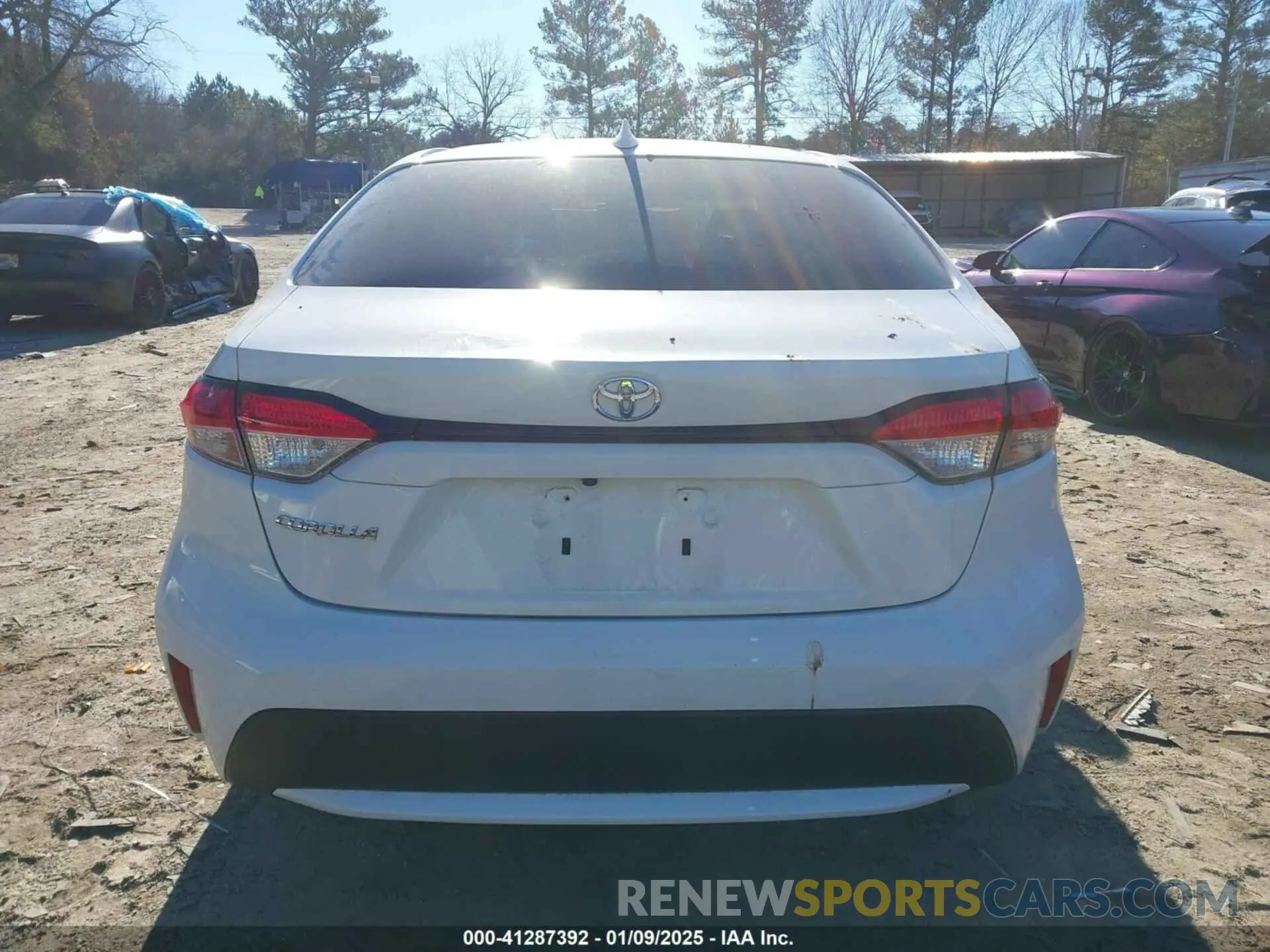 17 fotografías del automóvil dañado JTDEPRAE5LJ044946 TOYOTA COROLLA 2020