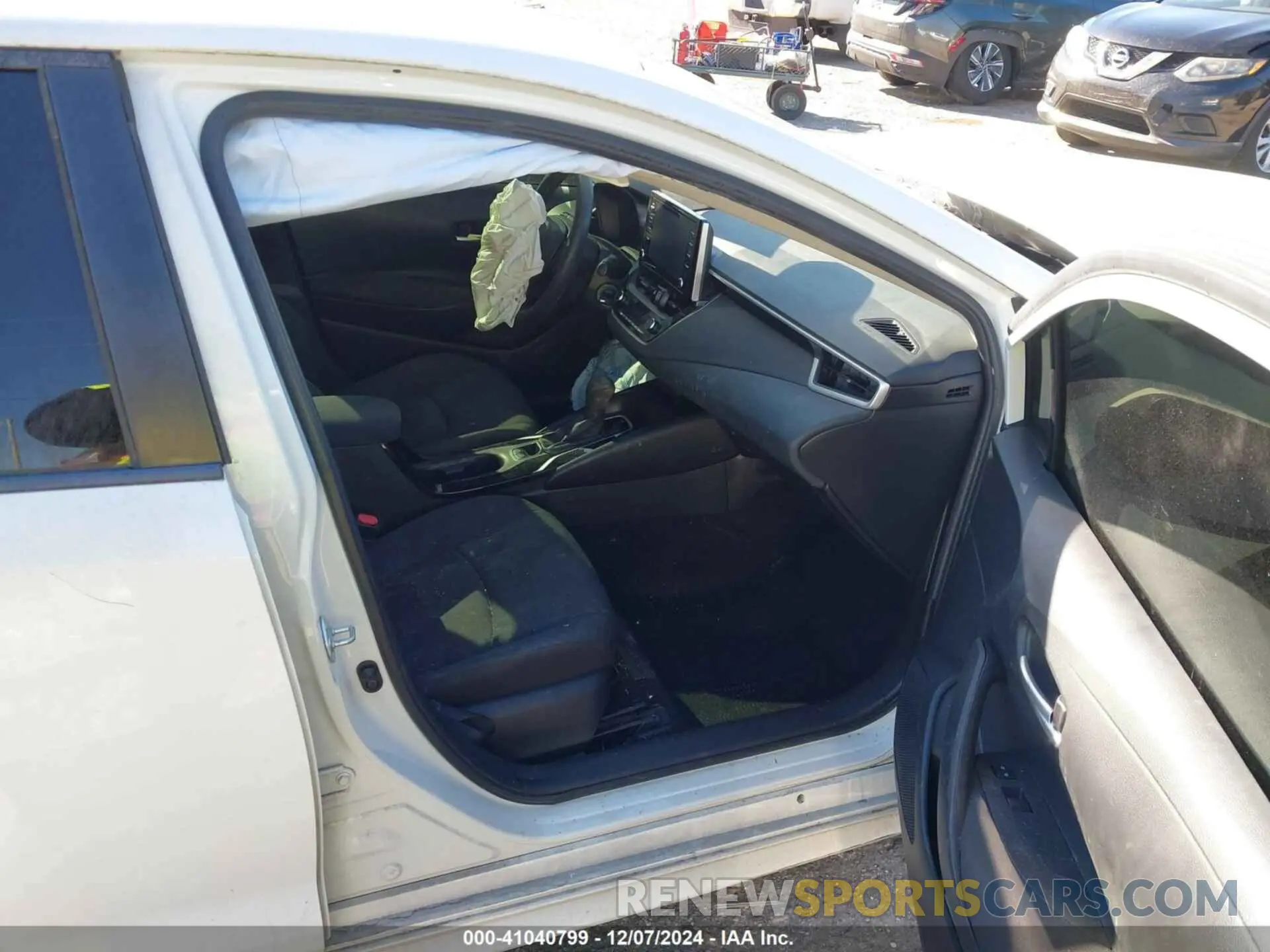 5 fotografías del automóvil dañado JTDEPRAE5LJ052285 TOYOTA COROLLA 2020