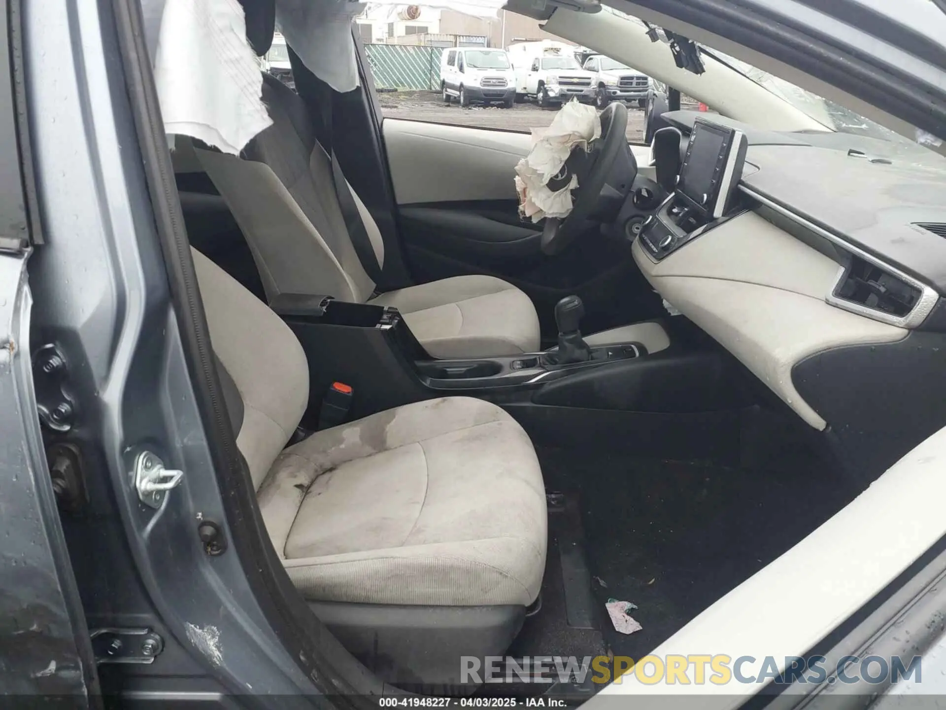 5 fotografías del automóvil dañado JTDEPRAE5LJ065960 TOYOTA COROLLA 2020