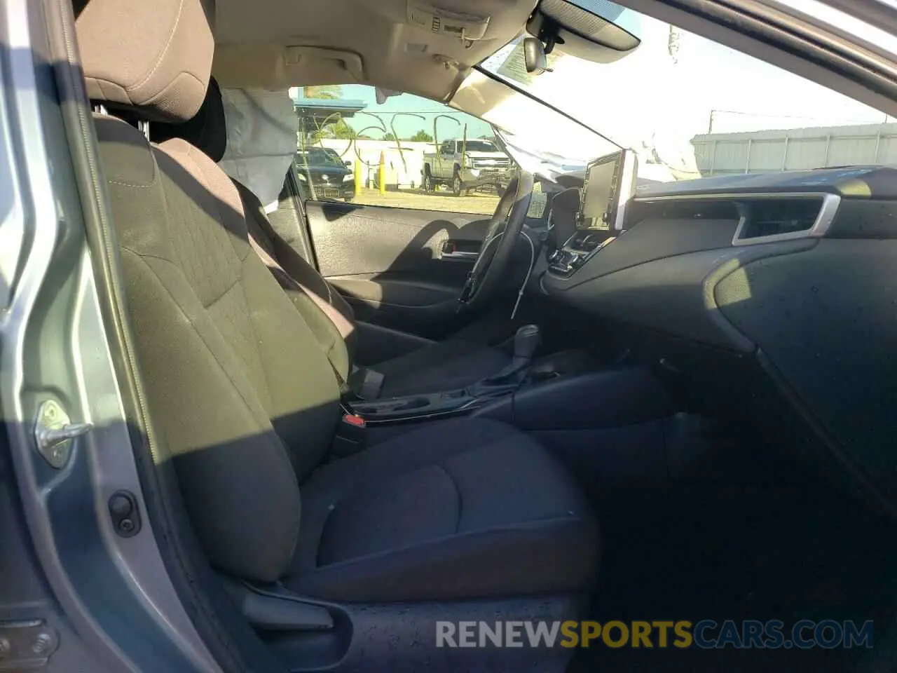 5 fotografías del automóvil dañado JTDEPRAE5LJ067188 TOYOTA COROLLA 2020