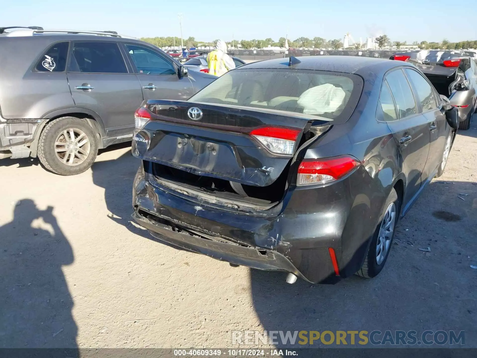 17 fotografías del automóvil dañado JTDEPRAE5LJ070902 TOYOTA COROLLA 2020