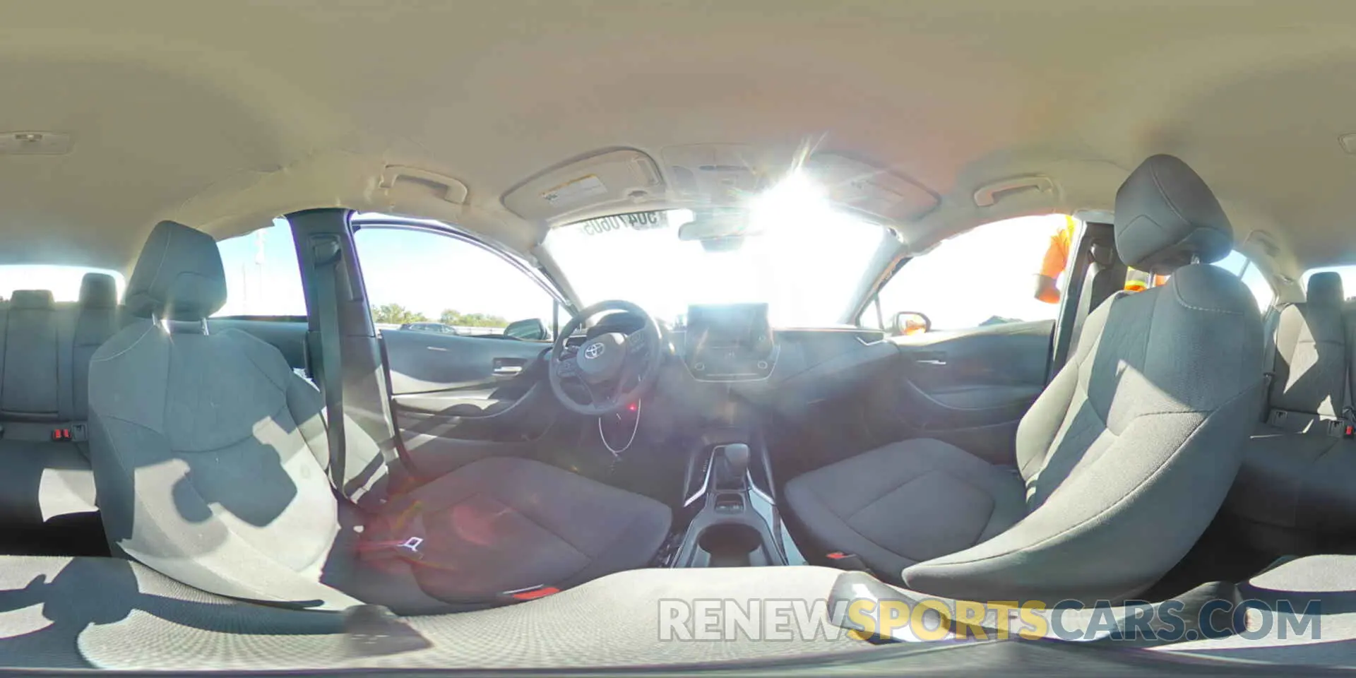 12 fotografías del automóvil dañado JTDEPRAE5LJ098182 TOYOTA COROLLA 2020