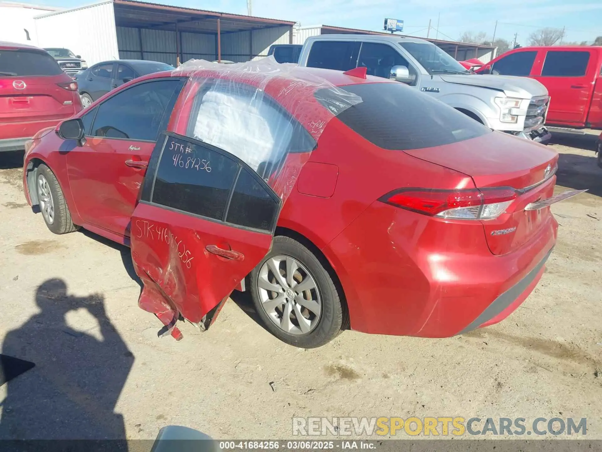 3 fotografías del automóvil dañado JTDEPRAE5LJ106071 TOYOTA COROLLA 2020