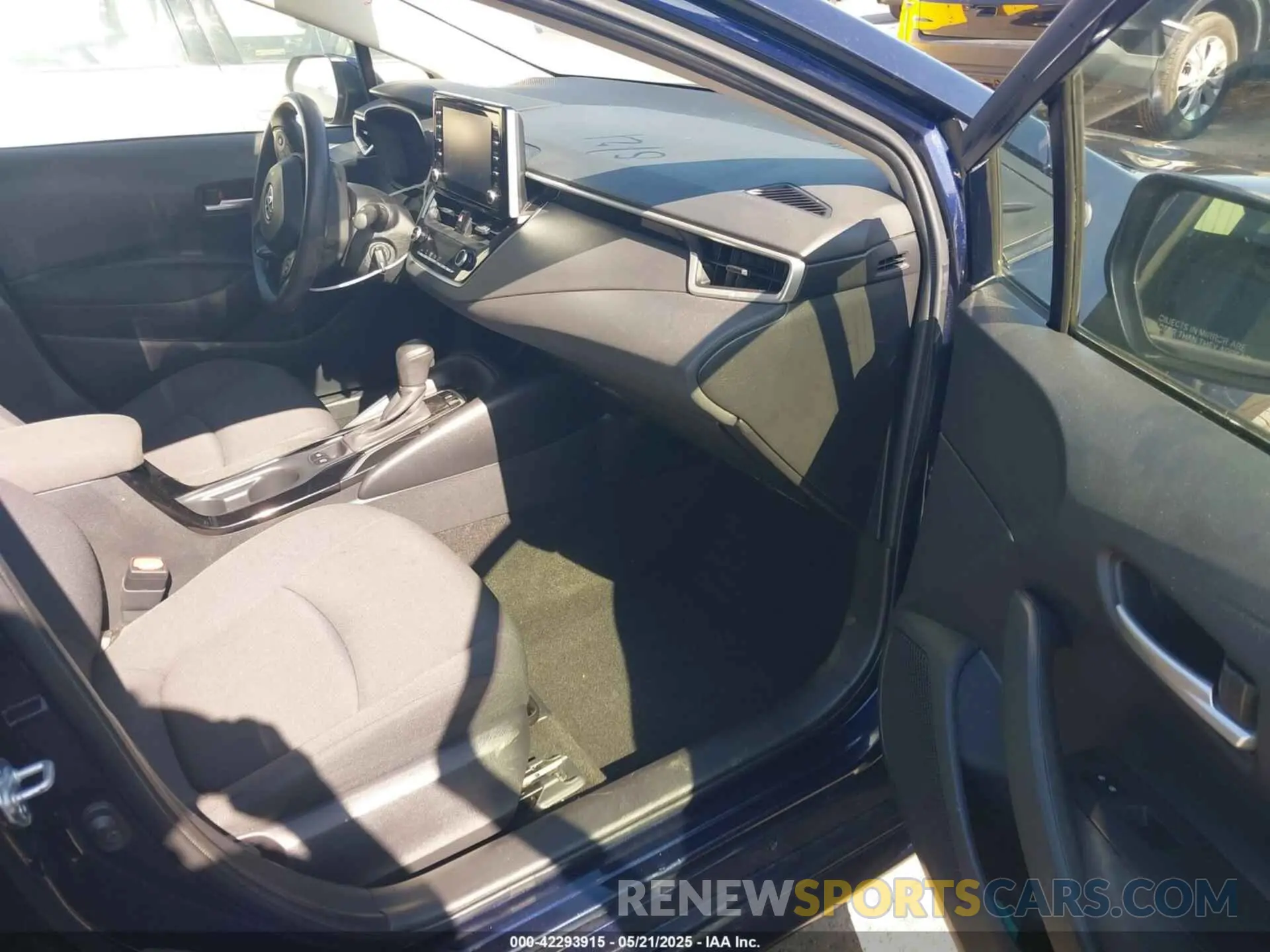 5 fotografías del automóvil dañado JTDEPRAE5LJ106605 TOYOTA COROLLA 2020