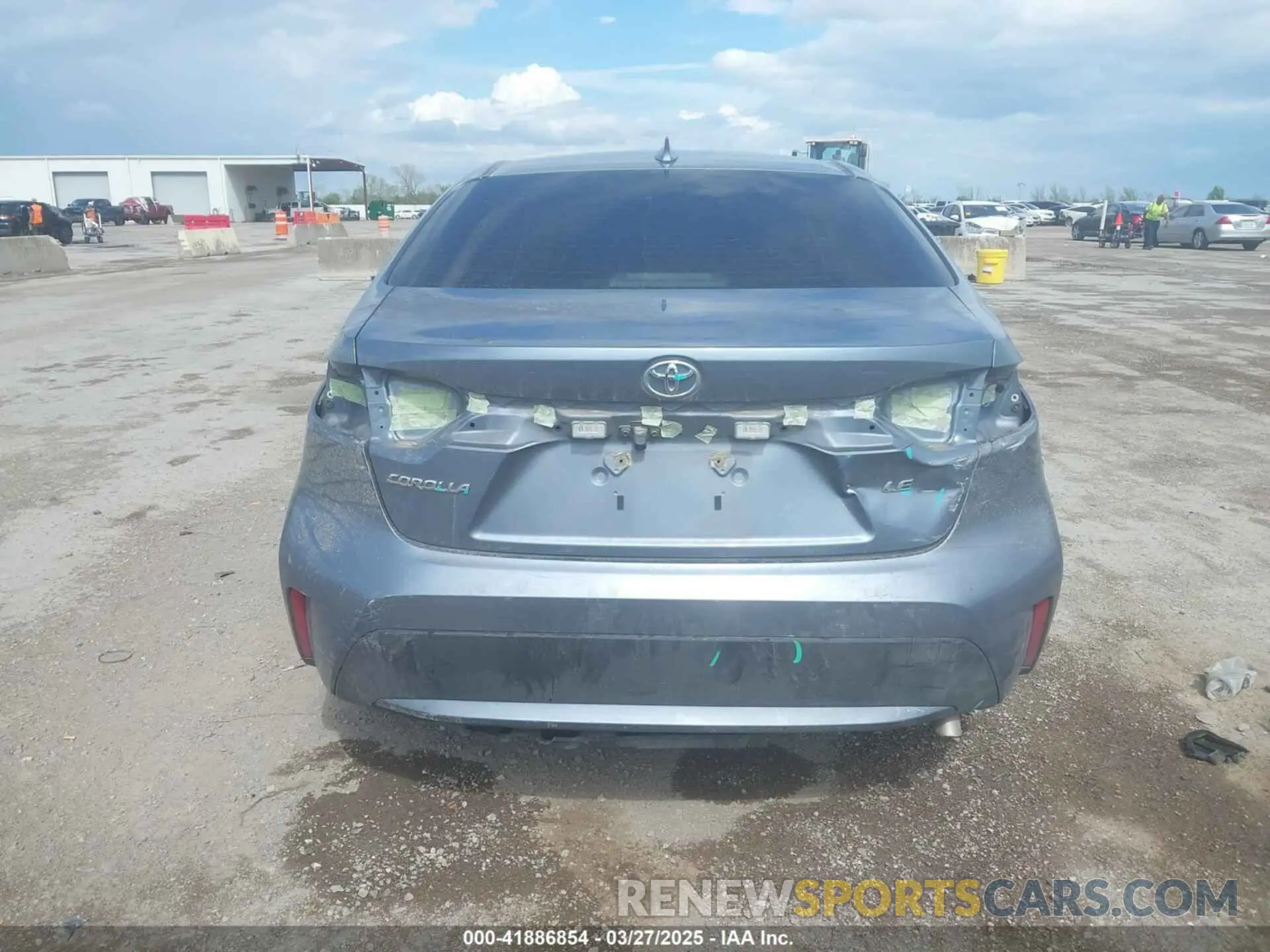 17 fotografías del automóvil dañado JTDEPRAE5LJ116101 TOYOTA COROLLA 2020