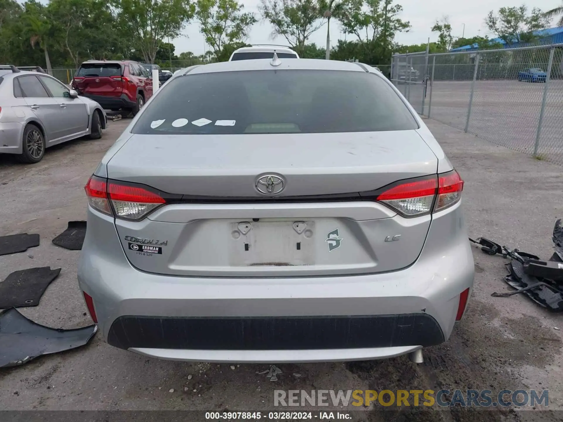 16 fotografías del automóvil dañado JTDEPRAE6LJ023040 TOYOTA COROLLA 2020
