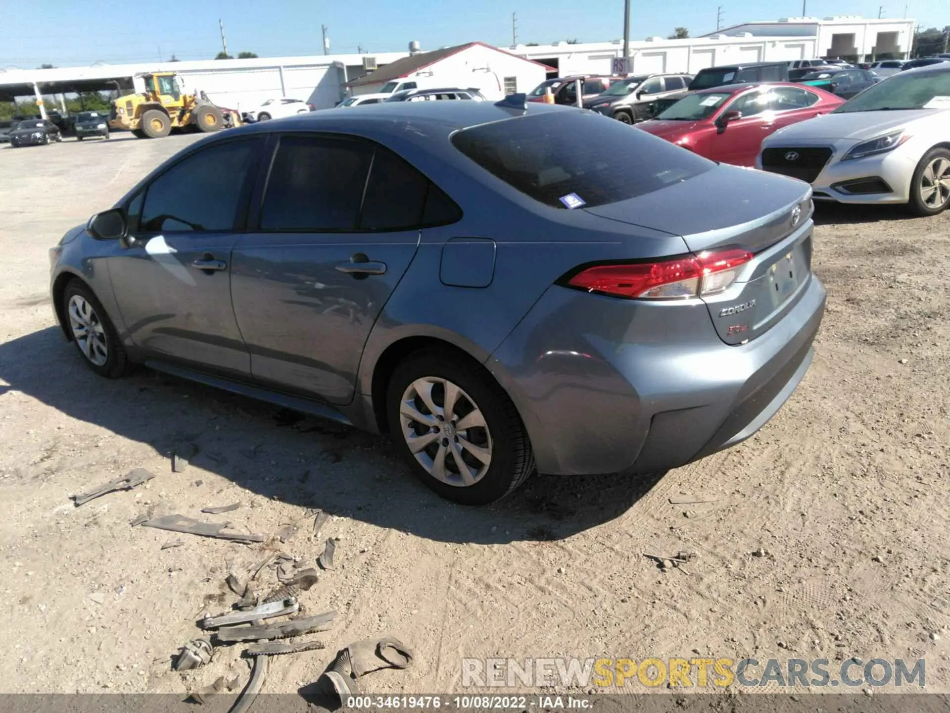 3 fotografías del automóvil dañado JTDEPRAE6LJ032093 TOYOTA COROLLA 2020