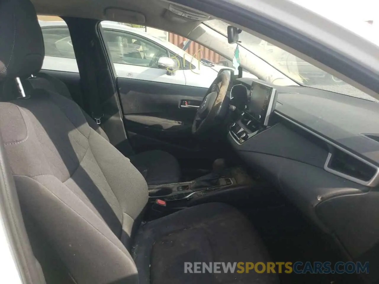 5 fotografías del automóvil dañado JTDEPRAE6LJ040419 TOYOTA COROLLA 2020
