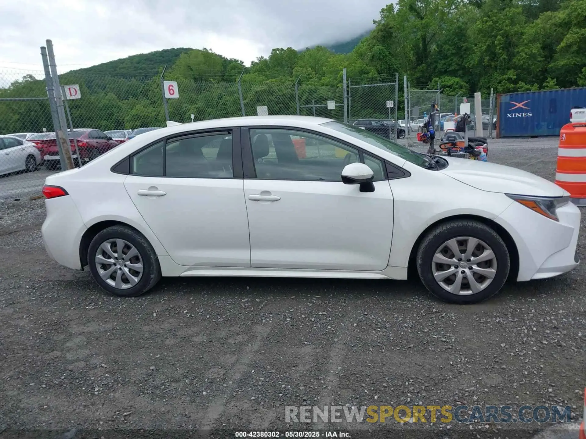 13 fotografías del automóvil dañado JTDEPRAE6LJ046141 TOYOTA COROLLA 2020