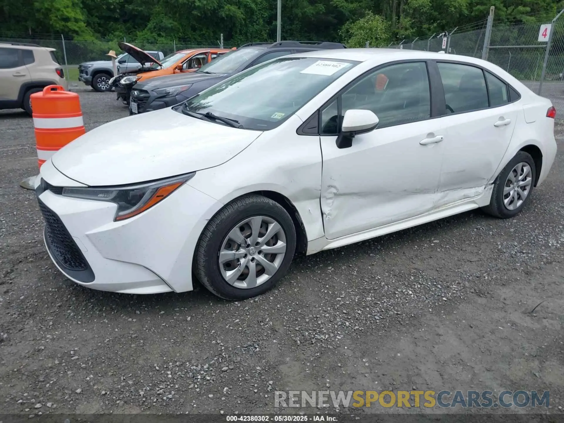 2 fotografías del automóvil dañado JTDEPRAE6LJ046141 TOYOTA COROLLA 2020