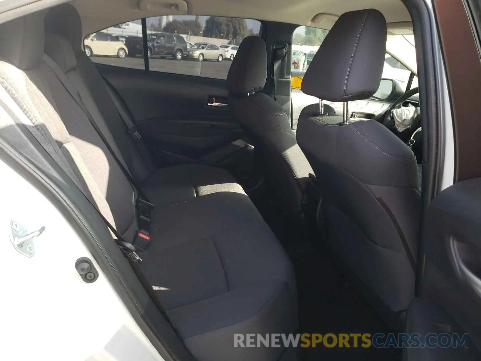 6 fotografías del automóvil dañado JTDEPRAE6LJ056698 TOYOTA COROLLA 2020