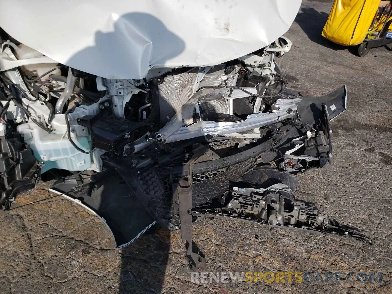9 fotografías del automóvil dañado JTDEPRAE6LJ056698 TOYOTA COROLLA 2020