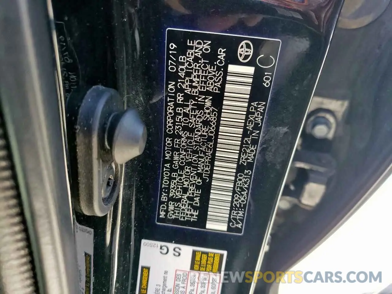 12 fotografías del automóvil dañado JTDEPRAE6LJ066857 TOYOTA COROLLA 2020