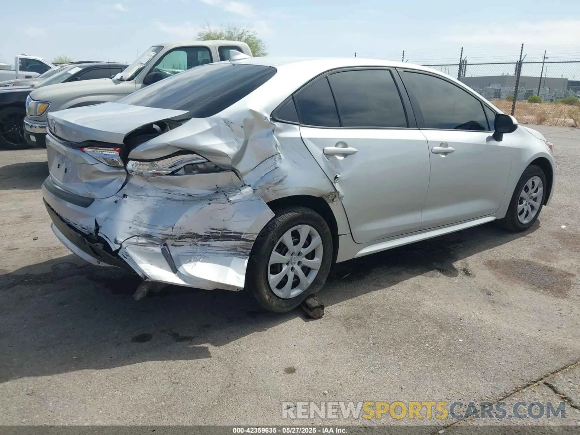 4 fotografías del automóvil dañado JTDEPRAE6LJ079009 TOYOTA COROLLA 2020