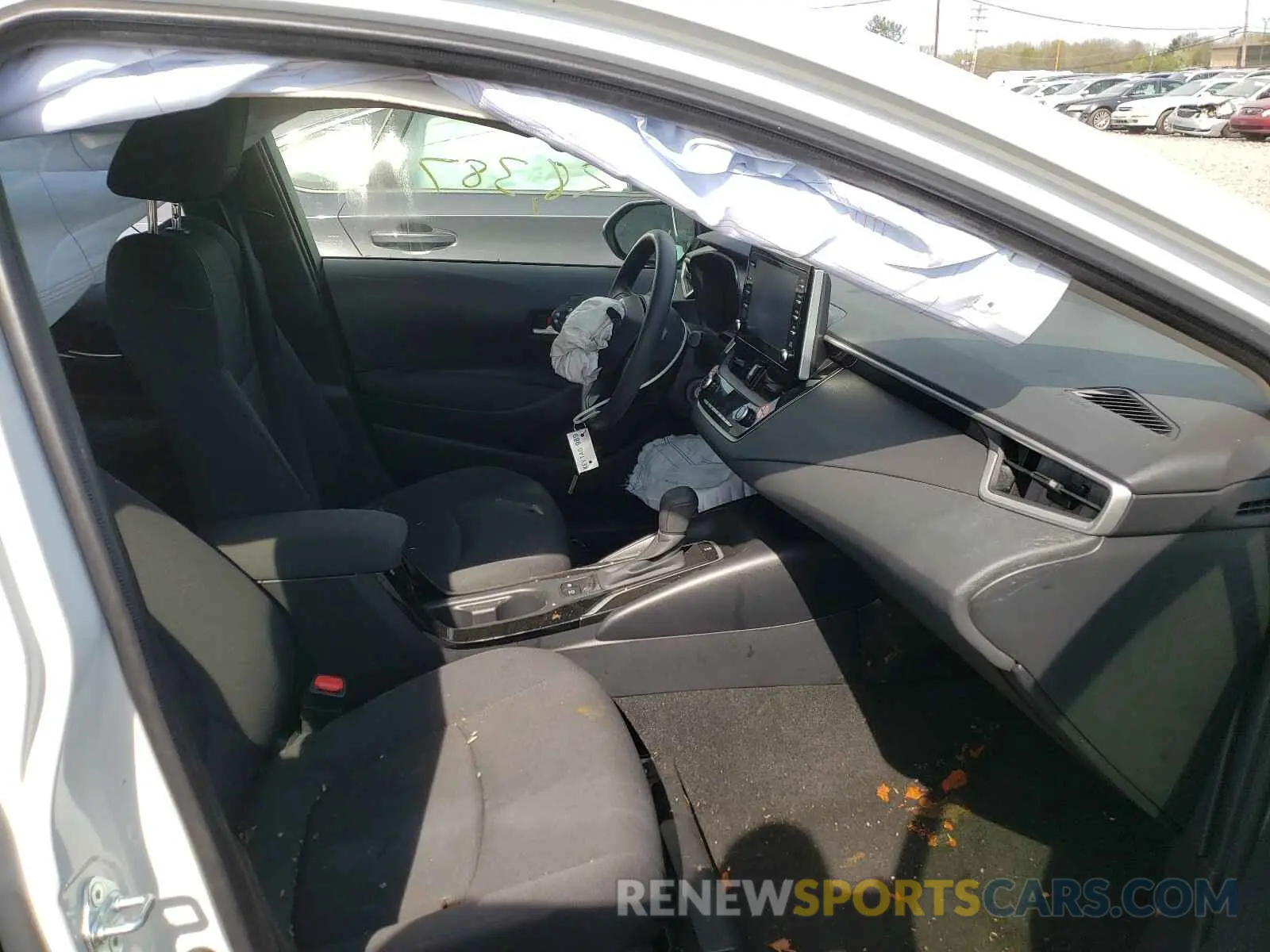 5 fotografías del automóvil dañado JTDEPRAE6LJ095968 TOYOTA COROLLA 2020