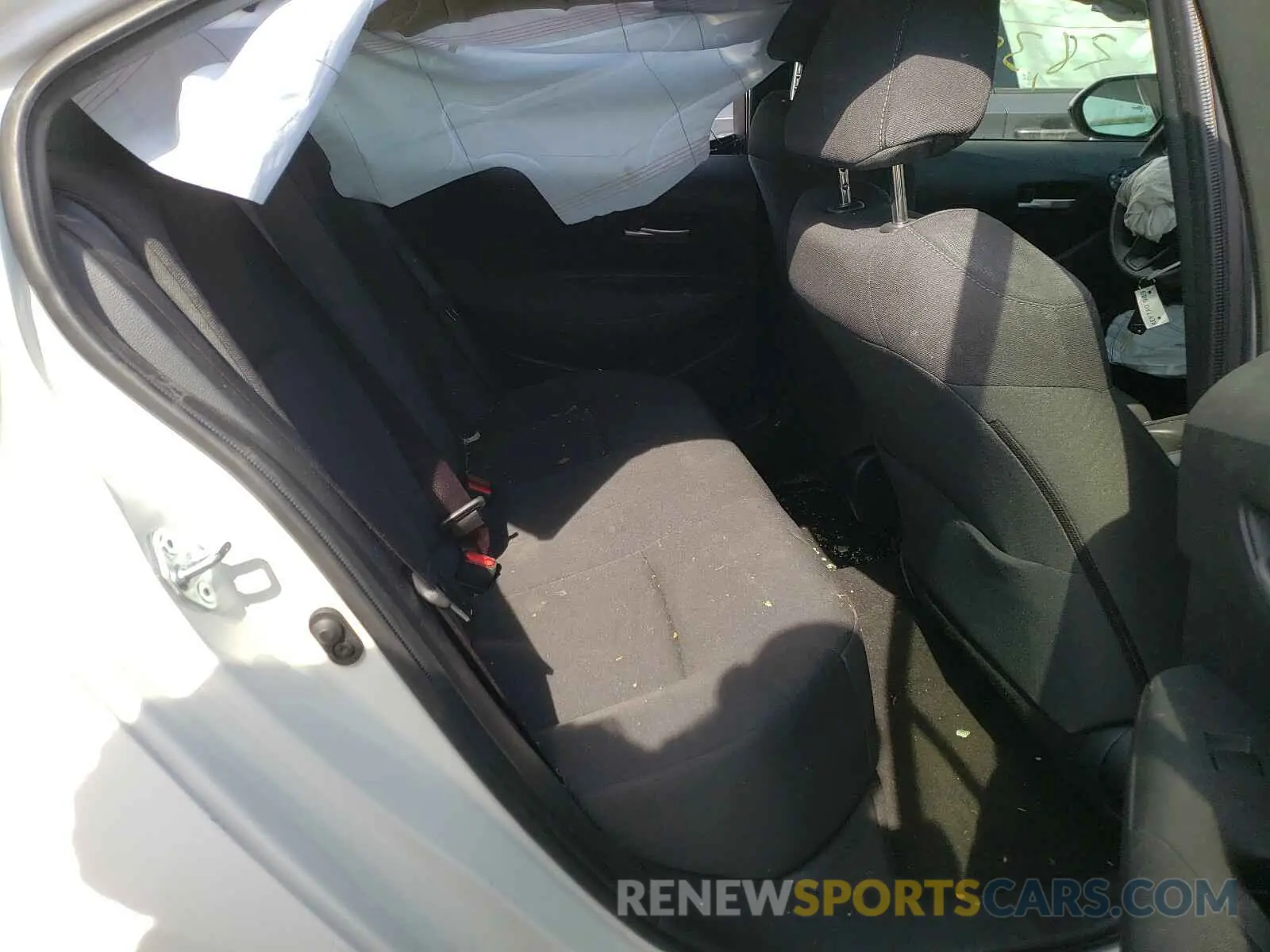 6 fotografías del automóvil dañado JTDEPRAE6LJ095968 TOYOTA COROLLA 2020